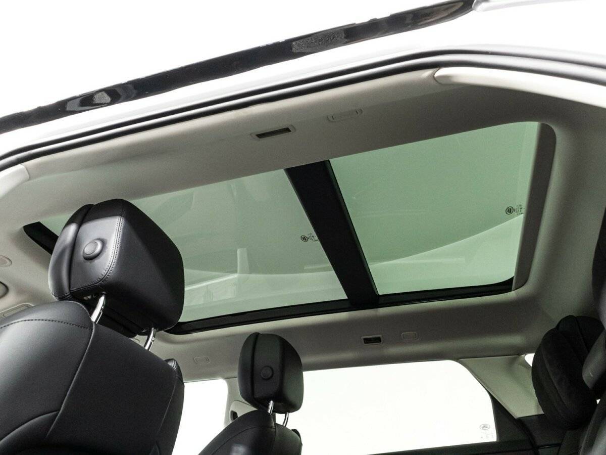 Купить Land Rover Range Rover Evoque с пробегом. Фото: #16