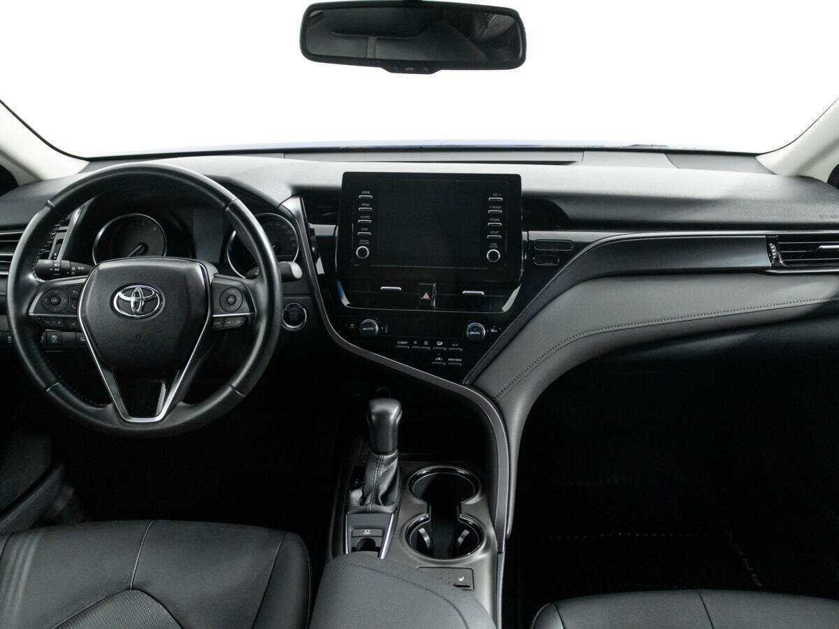 Купить Toyota Camry с пробегом. Фото: #12