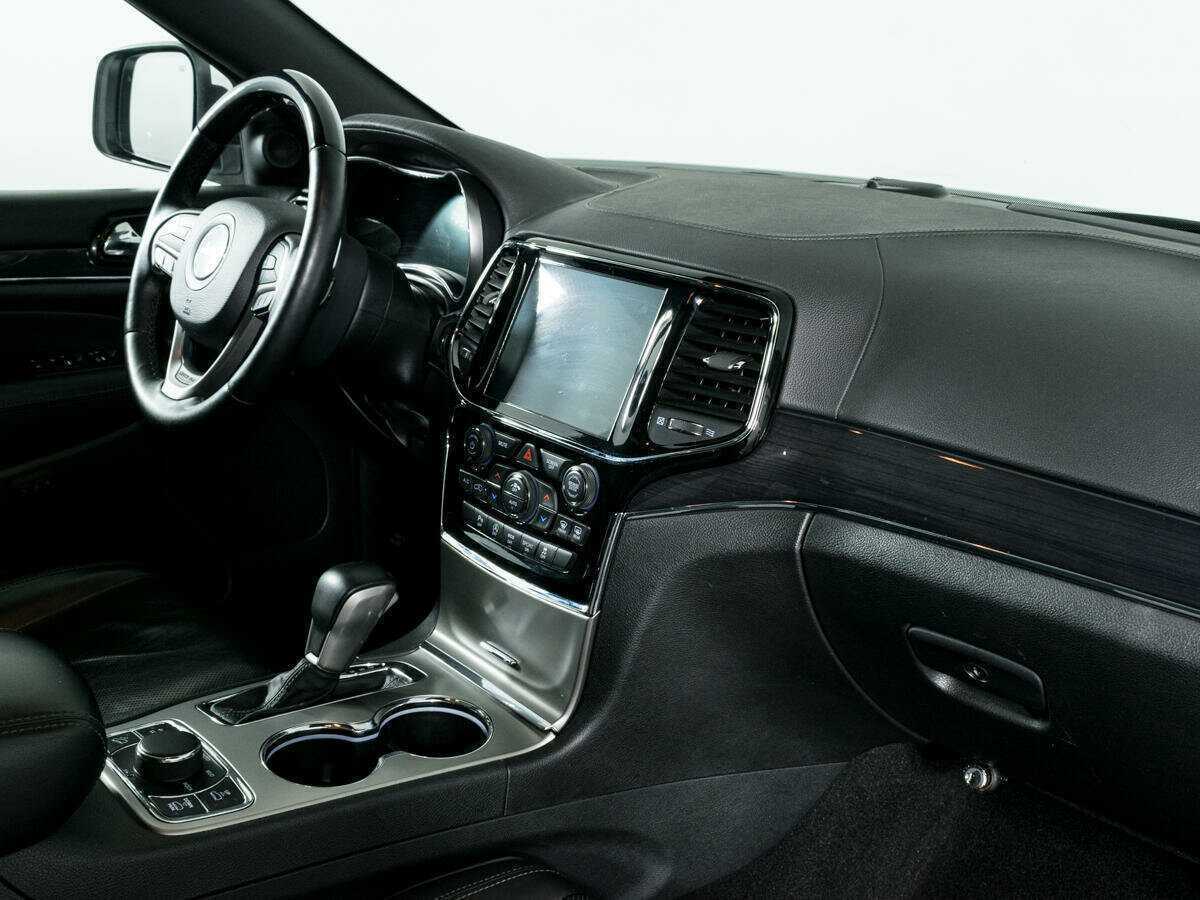 Купить Jeep Grand Cherokee с пробегом. Фото: #8