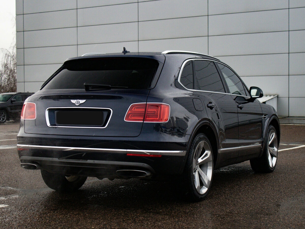Купить Bentley Bentayga с пробегом. Фото: #4