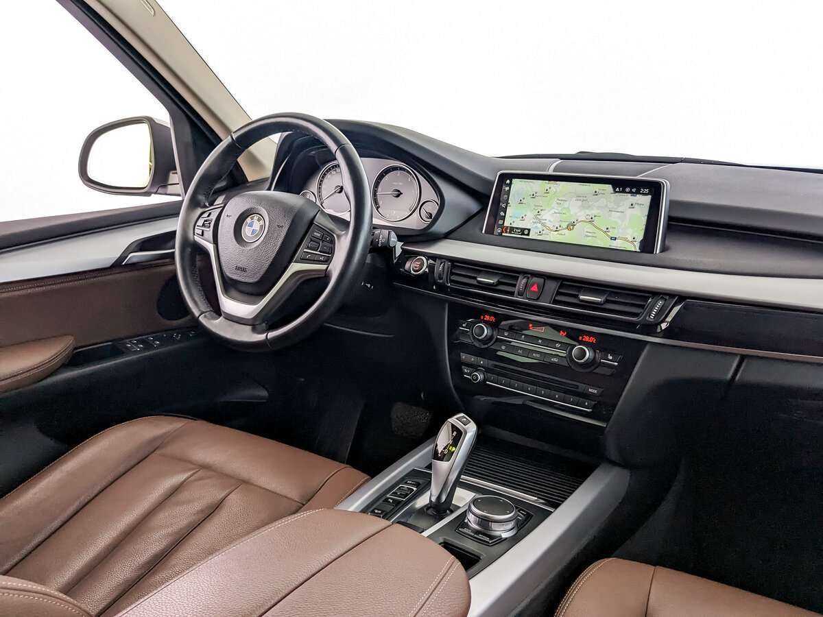 Купить BMW X5 с пробегом. Фото: #8