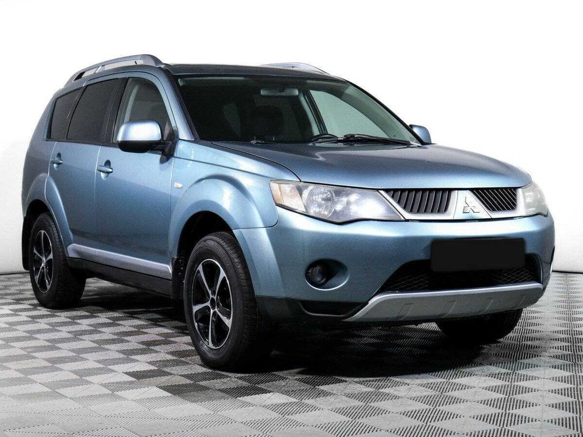 Купить Mitsubishi Outlander с пробегом. Фото: #2