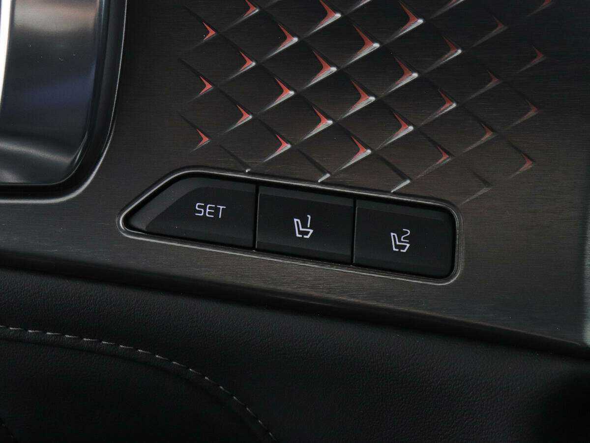 Купить Kia Sorento с пробегом. Фото: #14
