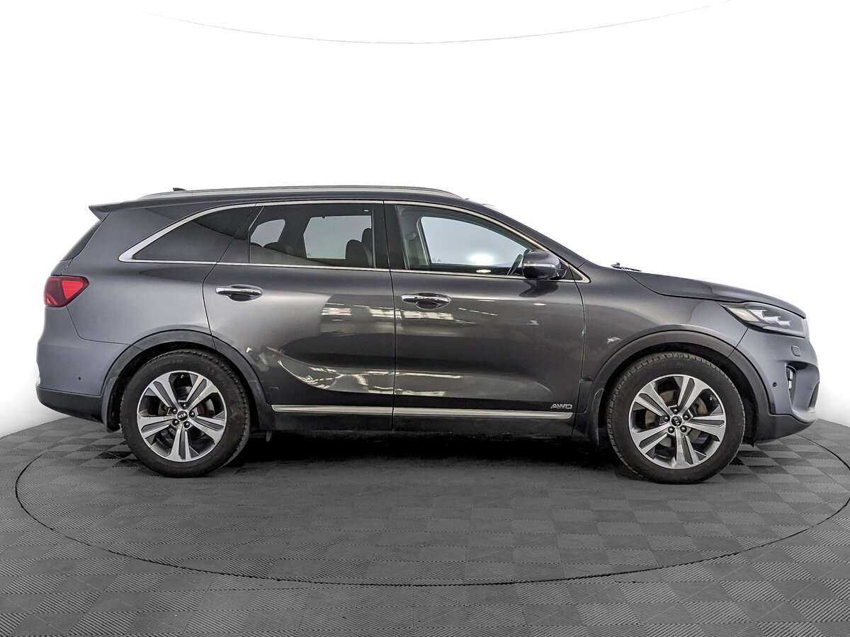 Купить Kia Sorento с пробегом. Фото: #3