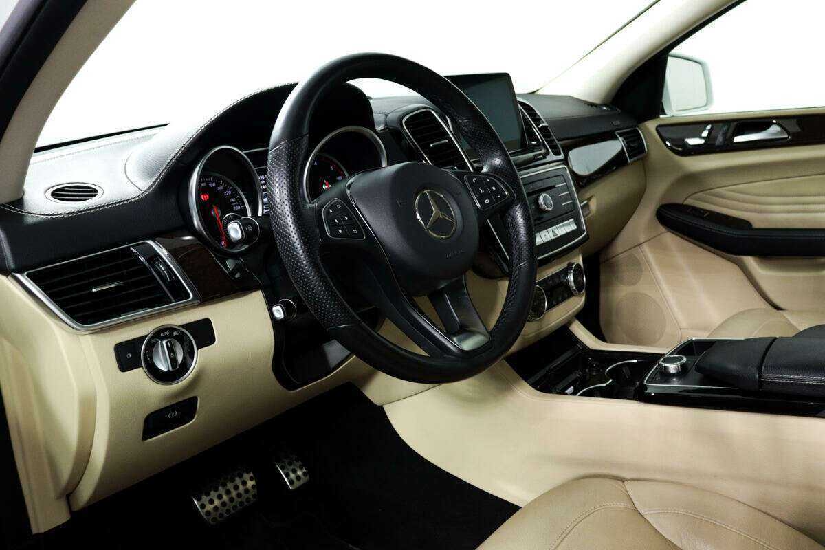 Купить Mercedes-Benz GLE Coupe с пробегом. Фото: #12