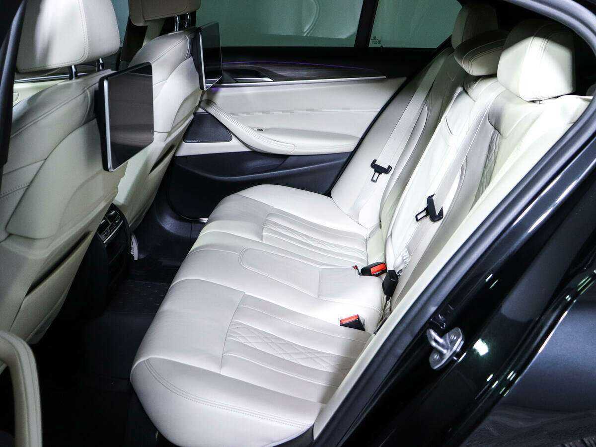 Купить BMW 5 серии с пробегом. Фото: #8