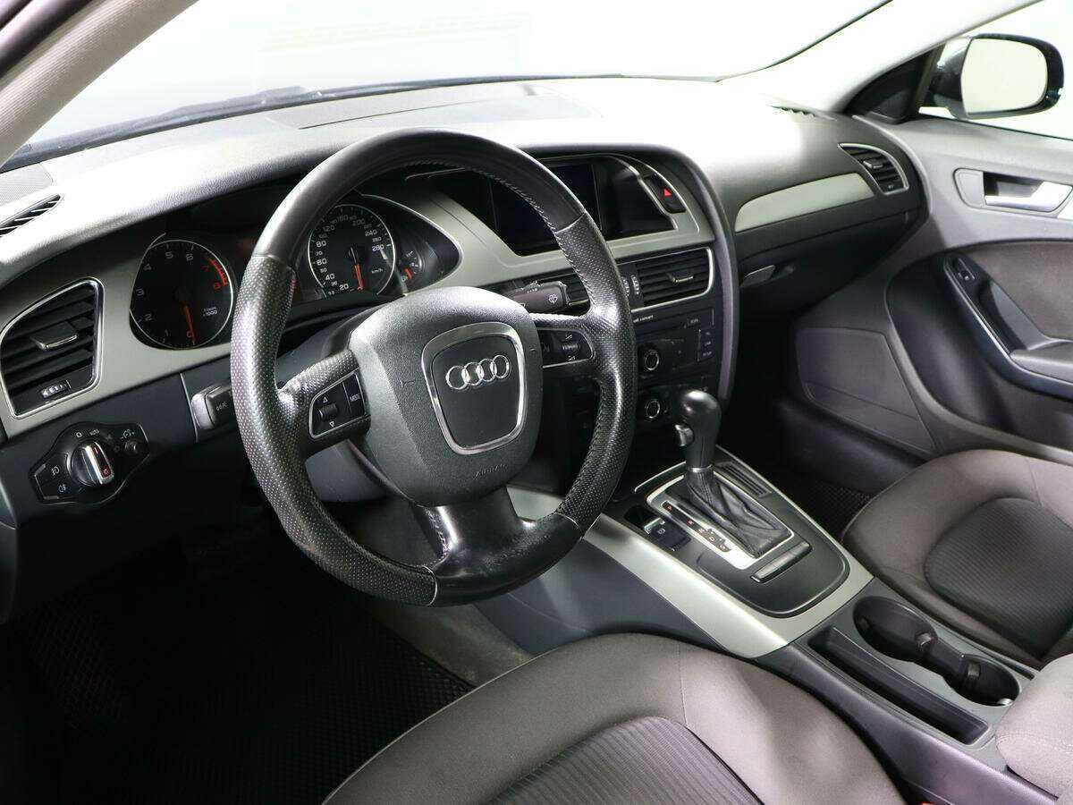 Купить Audi A4 с пробегом. Фото: #11