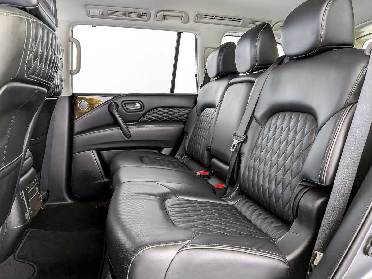 Купить Infiniti QX80 с пробегом. Фото: #11