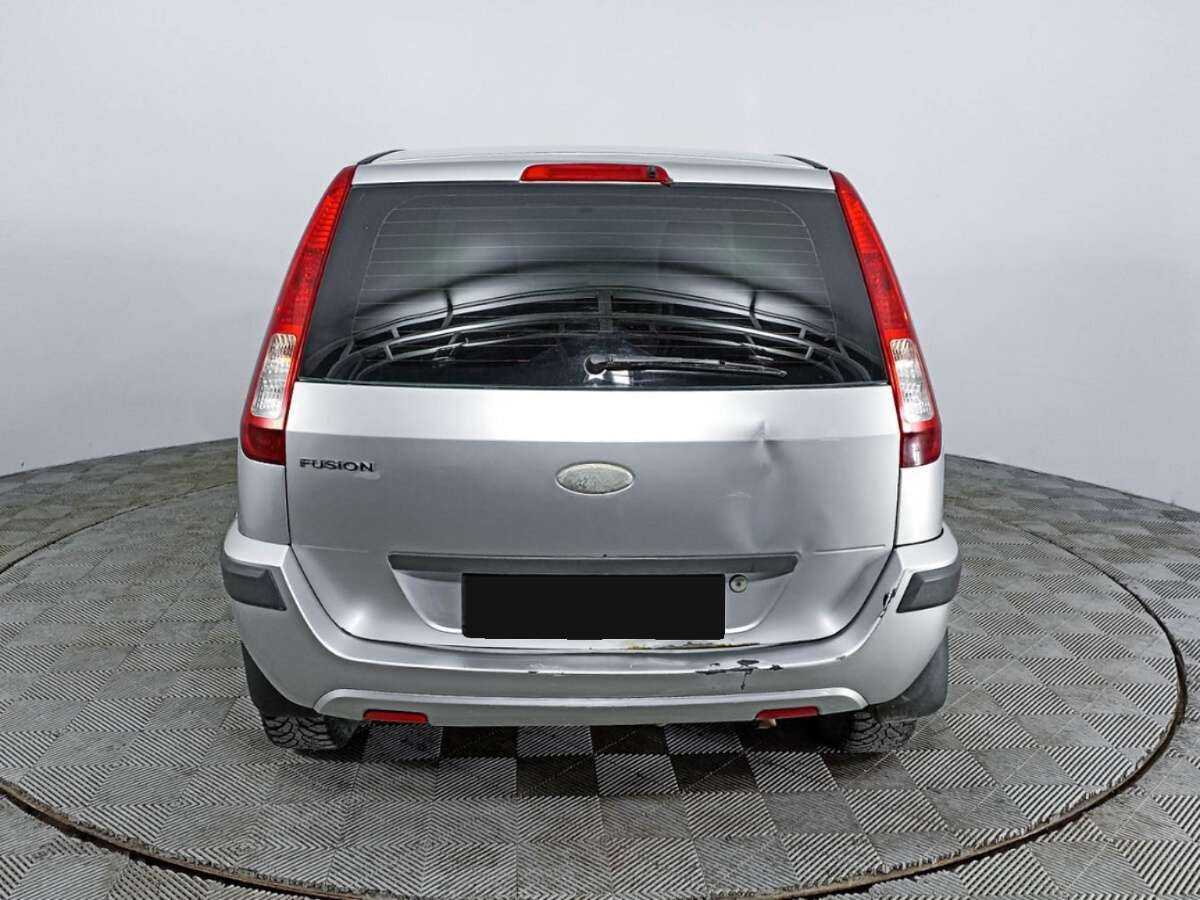 Купить Ford Fusion с пробегом. Фото: #5
