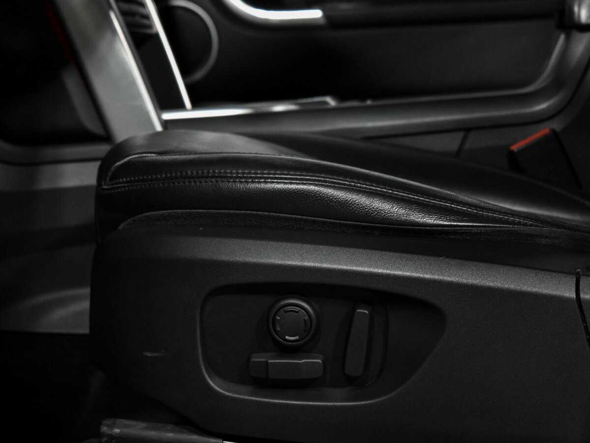 Купить Land Rover Discovery Sport с пробегом. Фото: #8