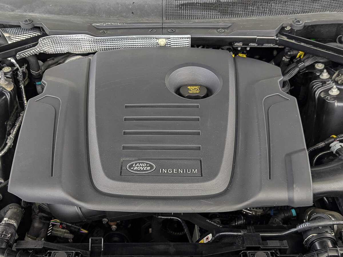 Купить Land Rover Defender с пробегом. Фото: #8