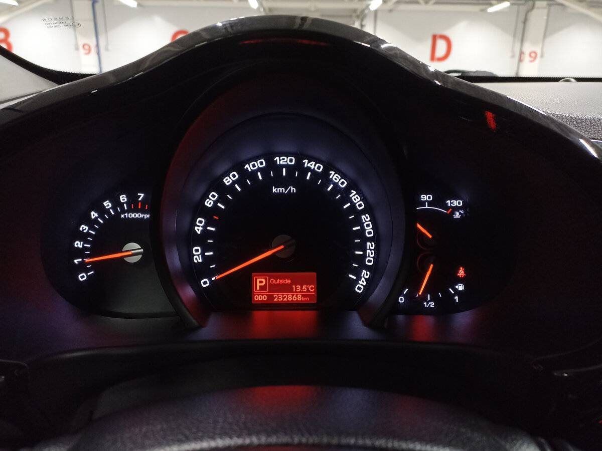 Купить Kia Sportage с пробегом. Фото: #12