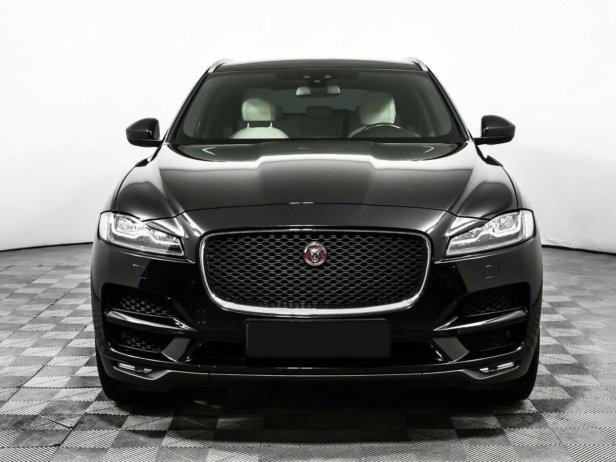 Купить Jaguar F-Pace с пробегом. Фото: #1