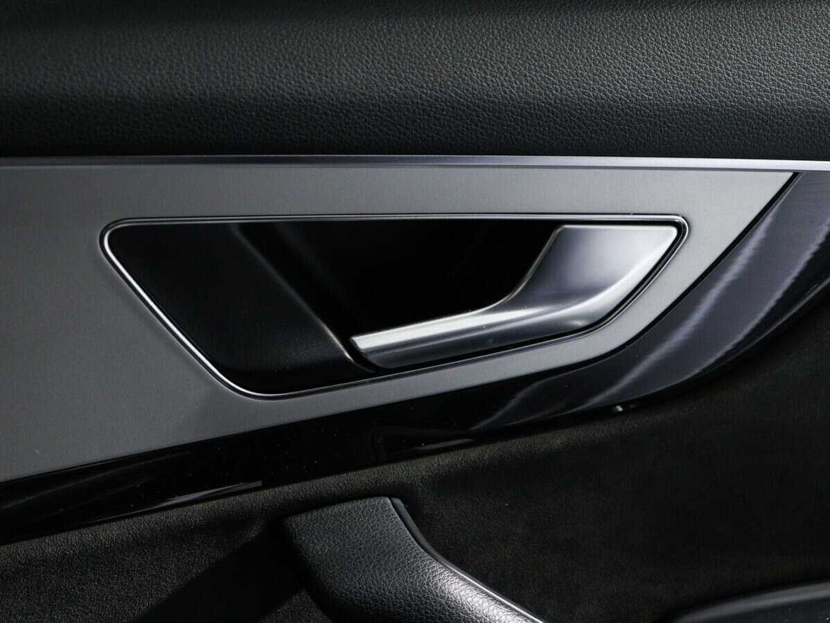Купить Audi Q7 с пробегом. Фото: #12