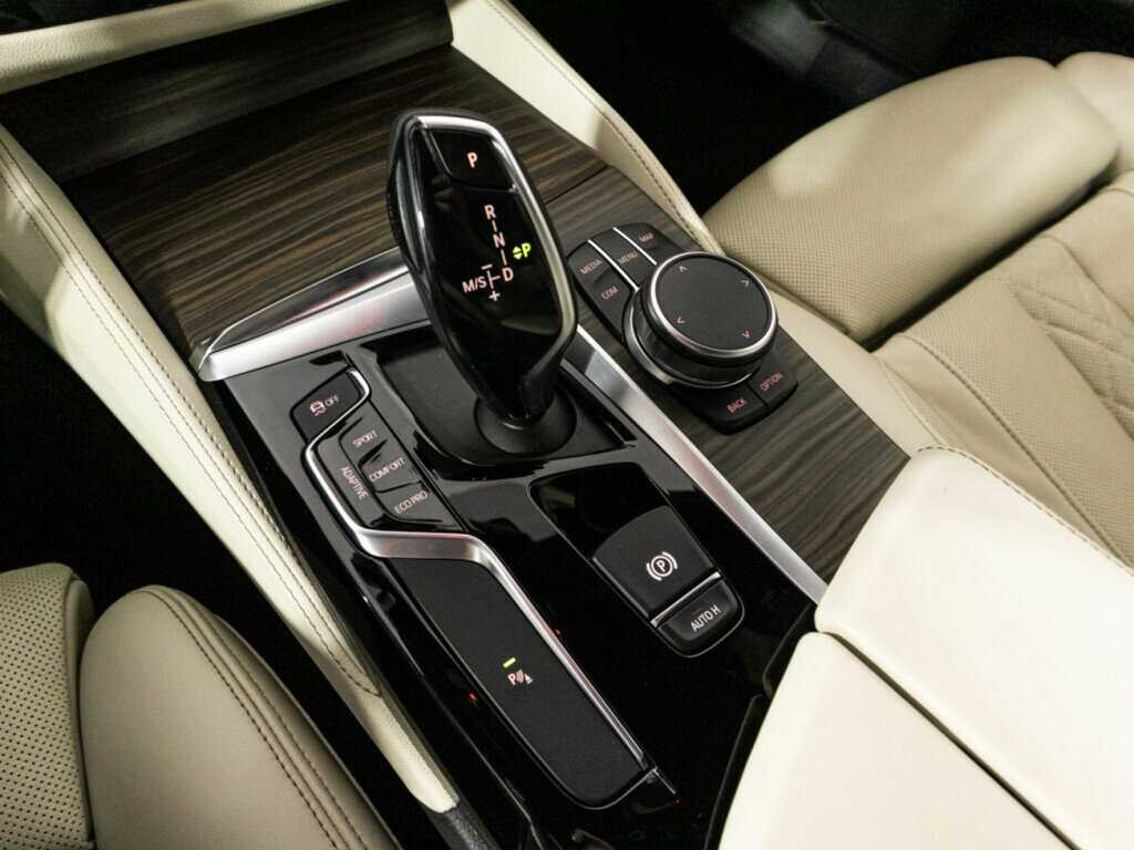 Купить BMW 5 серии с пробегом. Фото: #21