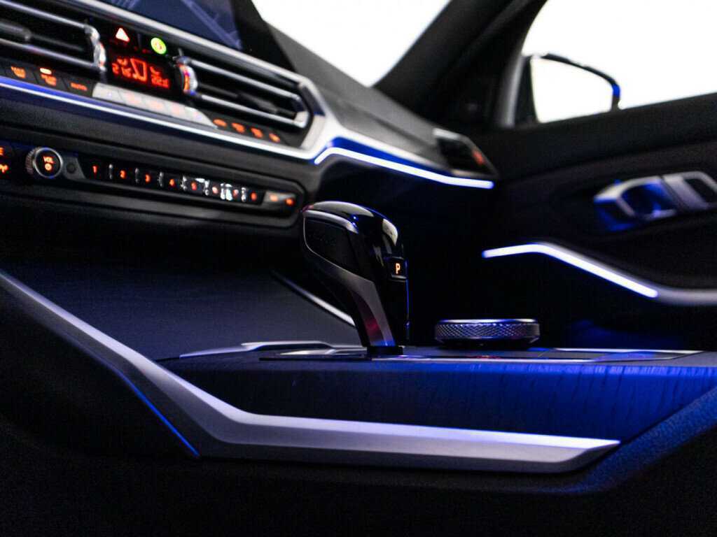 Купить BMW 3 серии с пробегом. Фото: #29