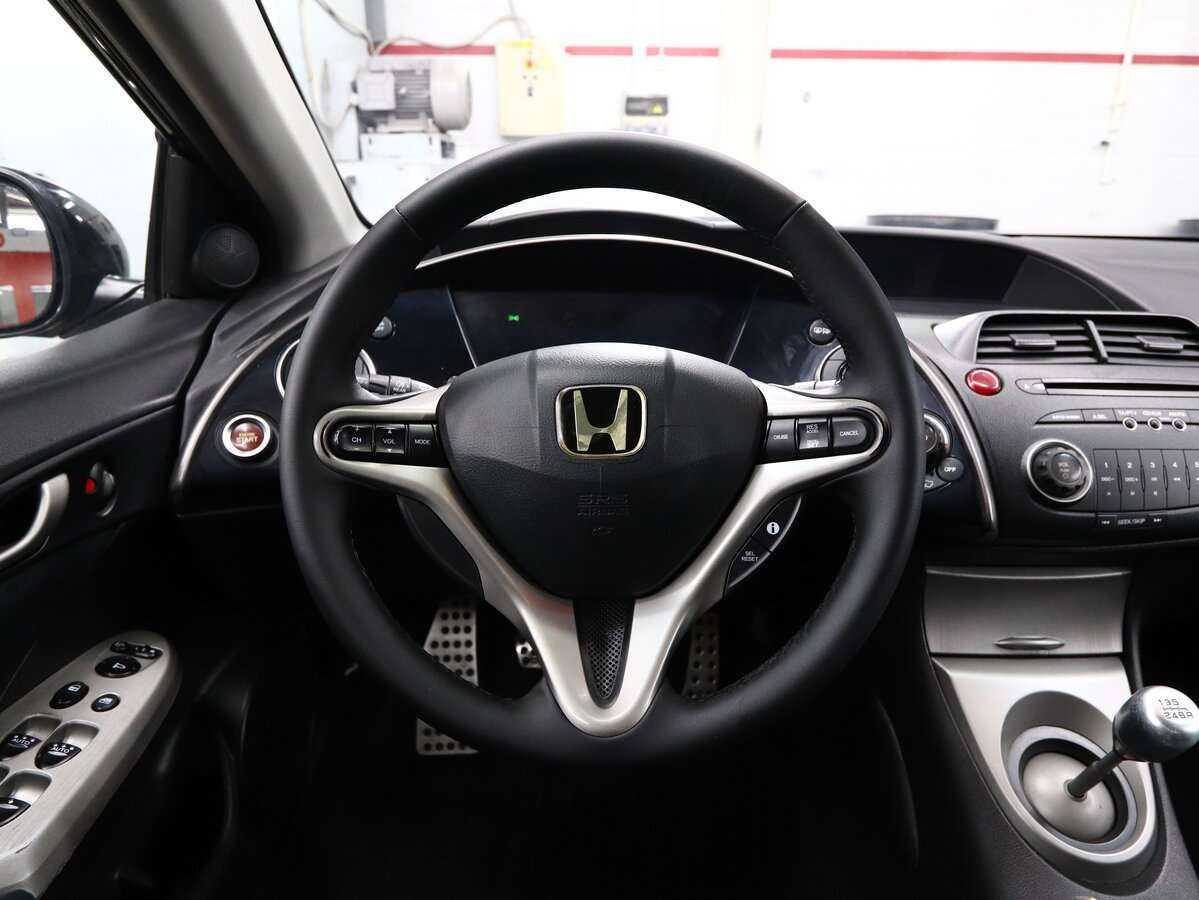 Купить Honda Civic с пробегом. Фото: #15