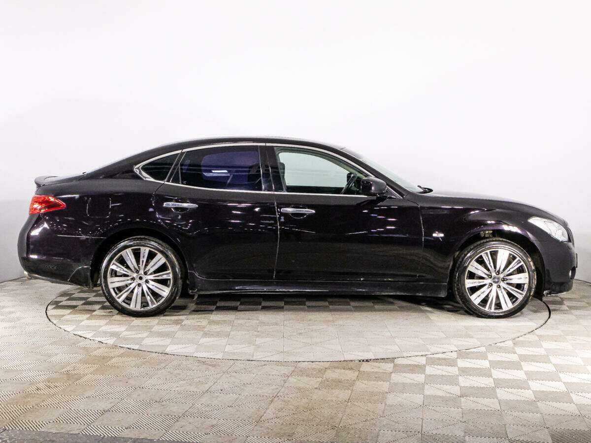 Купить Infiniti M с пробегом. Фото: #3