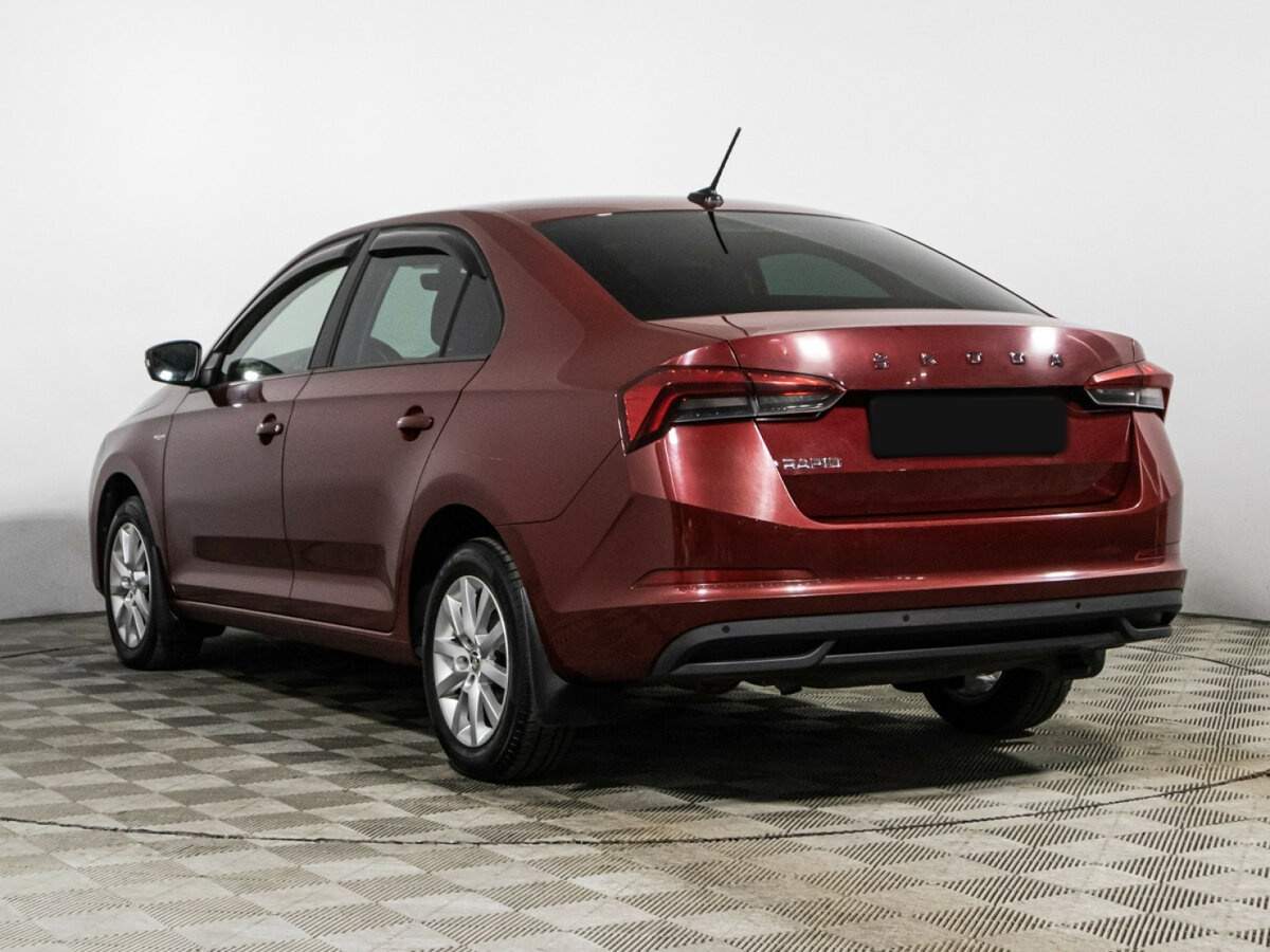 Купить Skoda Rapid с пробегом. Фото: #6