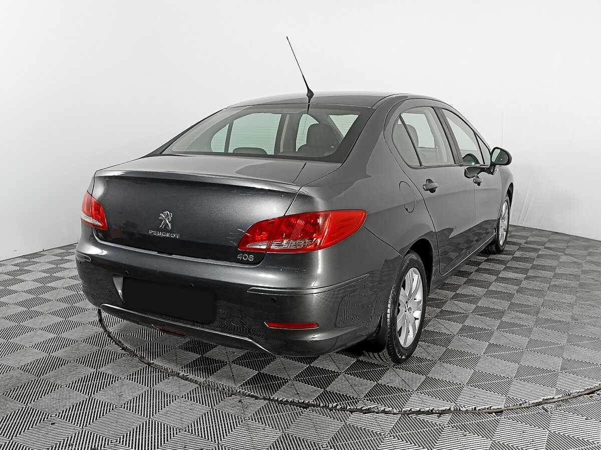 Купить Peugeot 408 с пробегом. Фото: #2