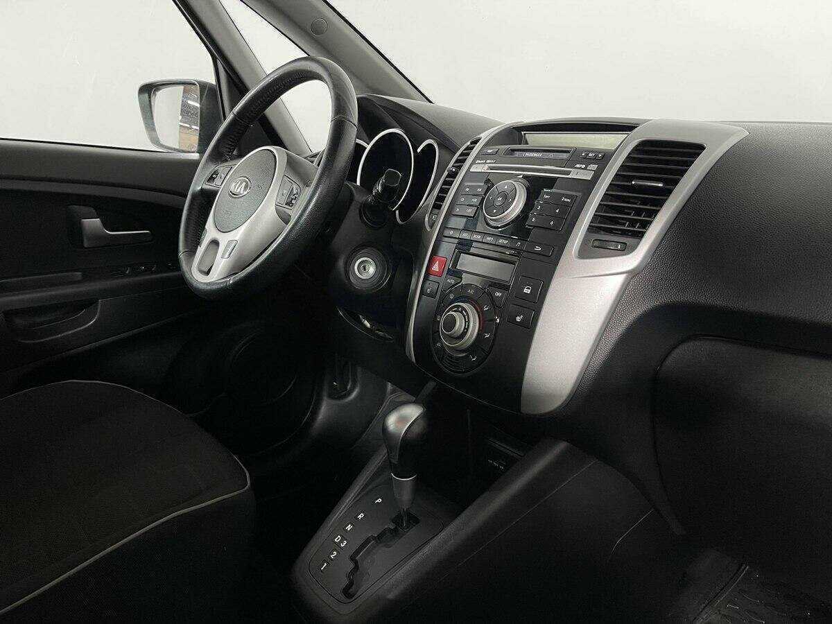 Купить Kia Venga с пробегом. Фото: #8
