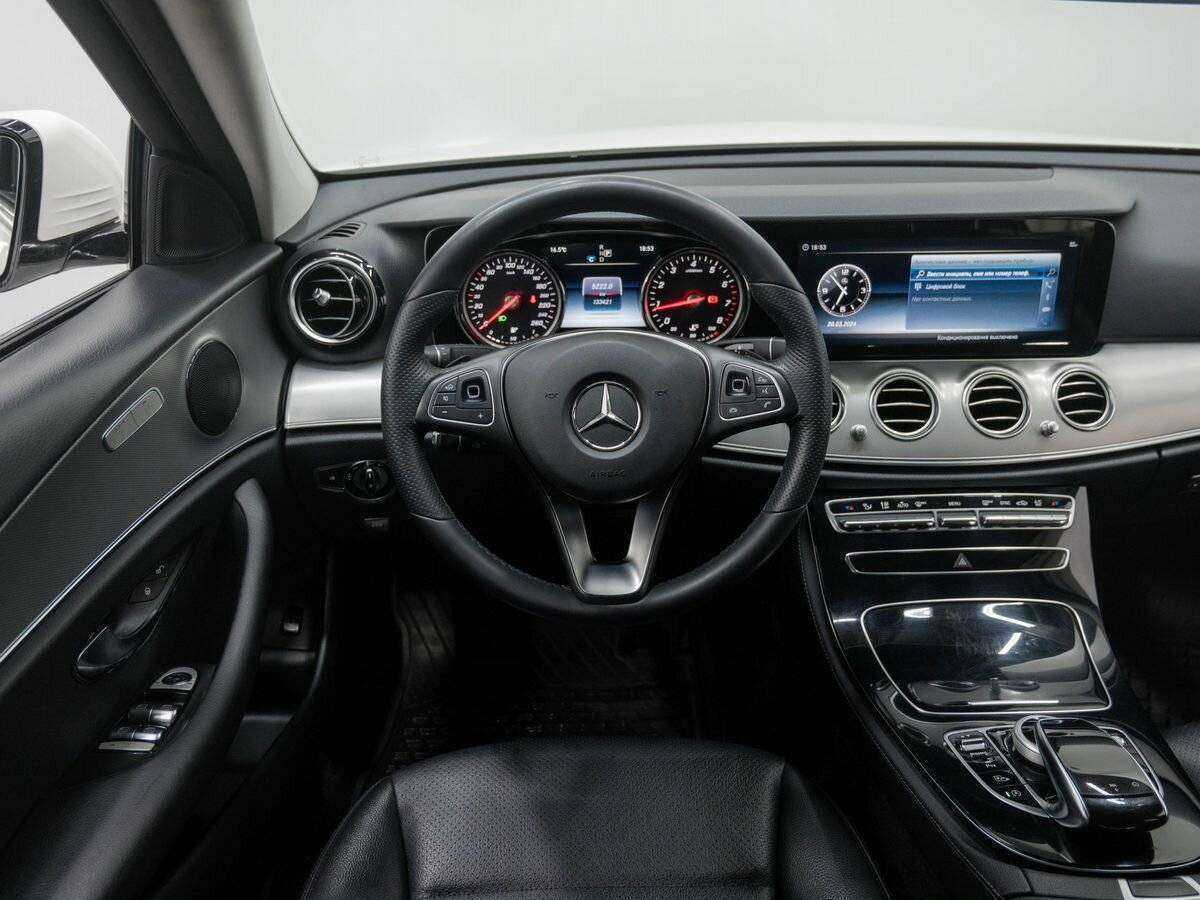 Купить Mercedes-Benz E-Класс с пробегом. Фото: #12