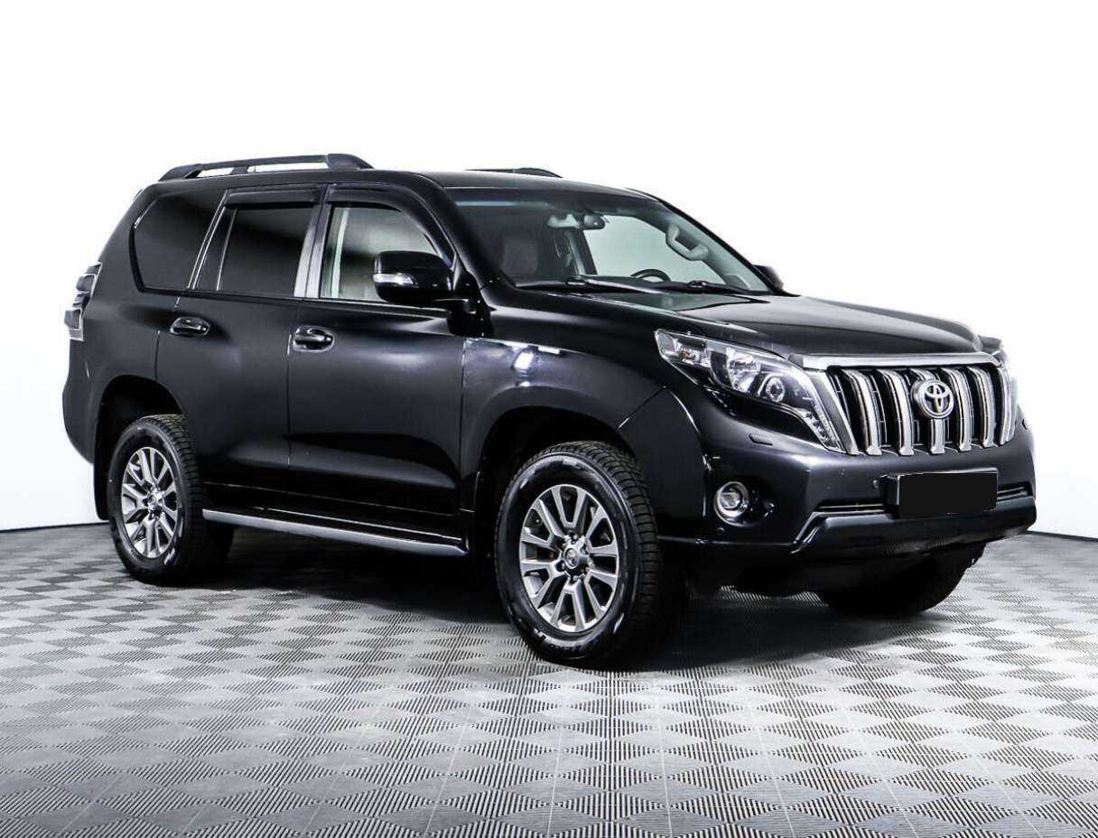 Купить Toyota Land Cruiser Prado с пробегом. Фото: #2
