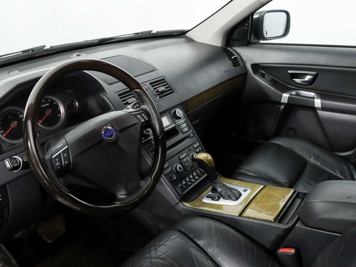 Купить Volvo XC90 с пробегом. Фото: #8