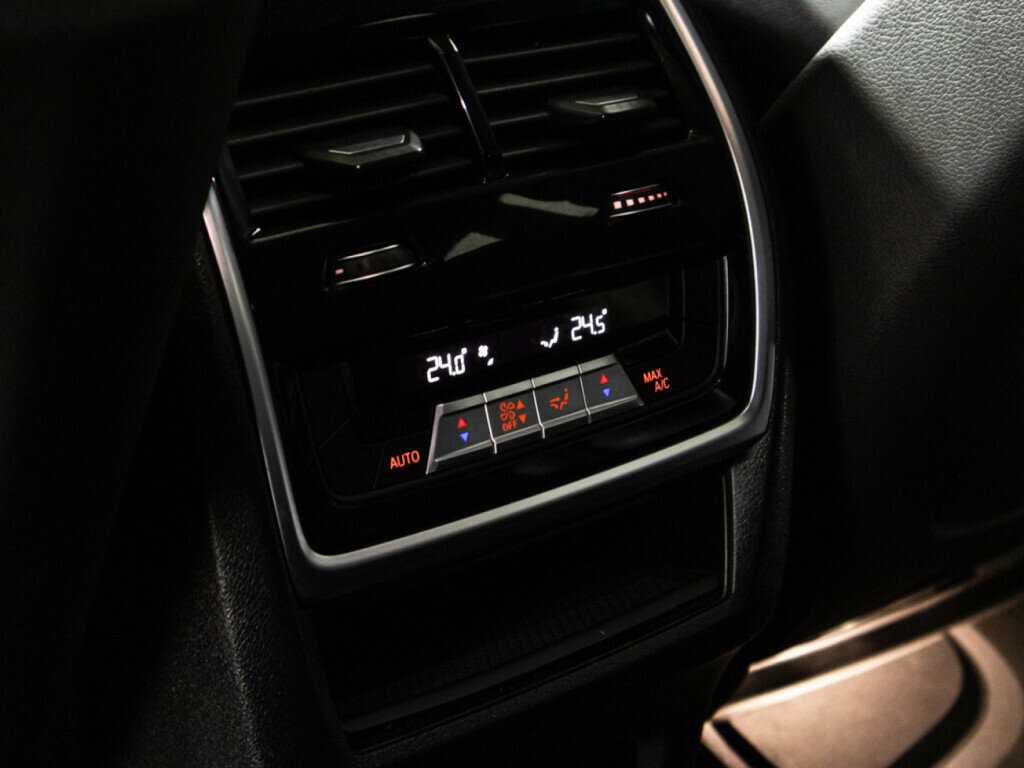 Купить BMW X6 с пробегом. Фото: #26