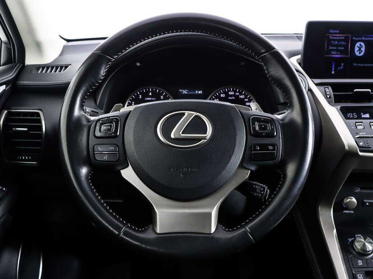 Купить Lexus NX с пробегом. Фото: #9