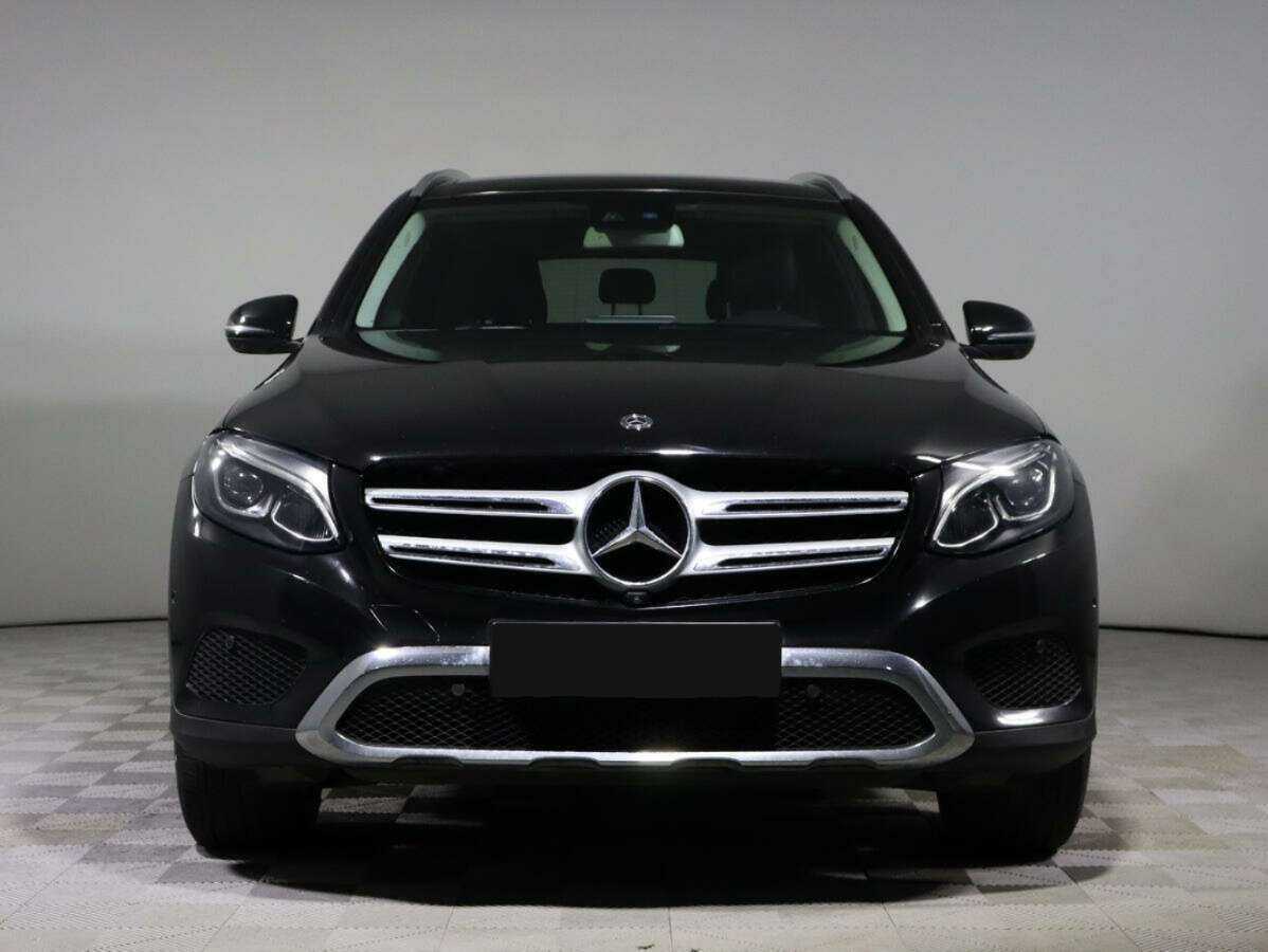 Купить Mercedes-Benz GLC с пробегом. Фото: #1