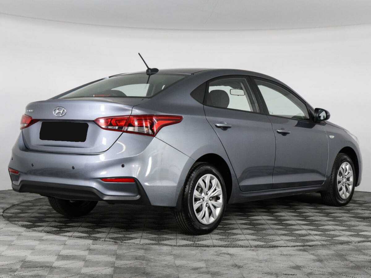 Купить Hyundai Solaris с пробегом. Фото: #4