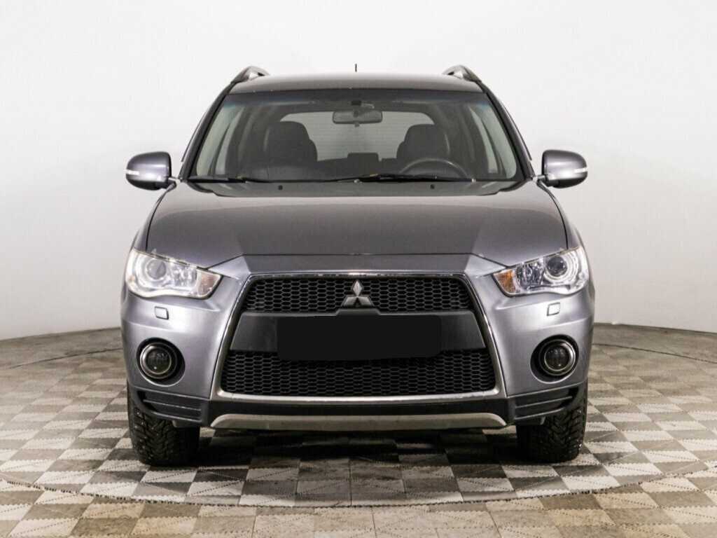 Купить Mitsubishi Outlander с пробегом. Фото: #1