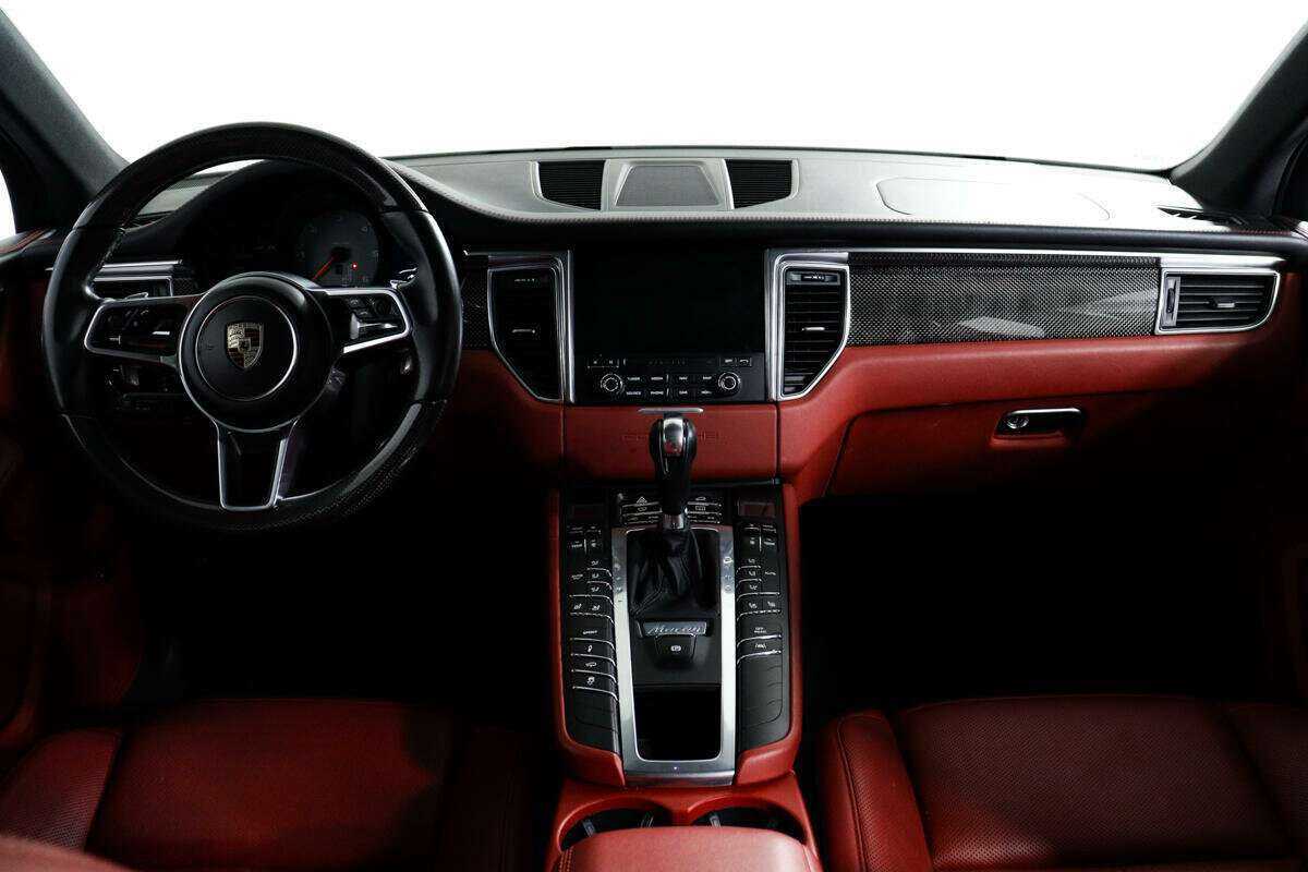 Купить Porsche Macan с пробегом. Фото: #8