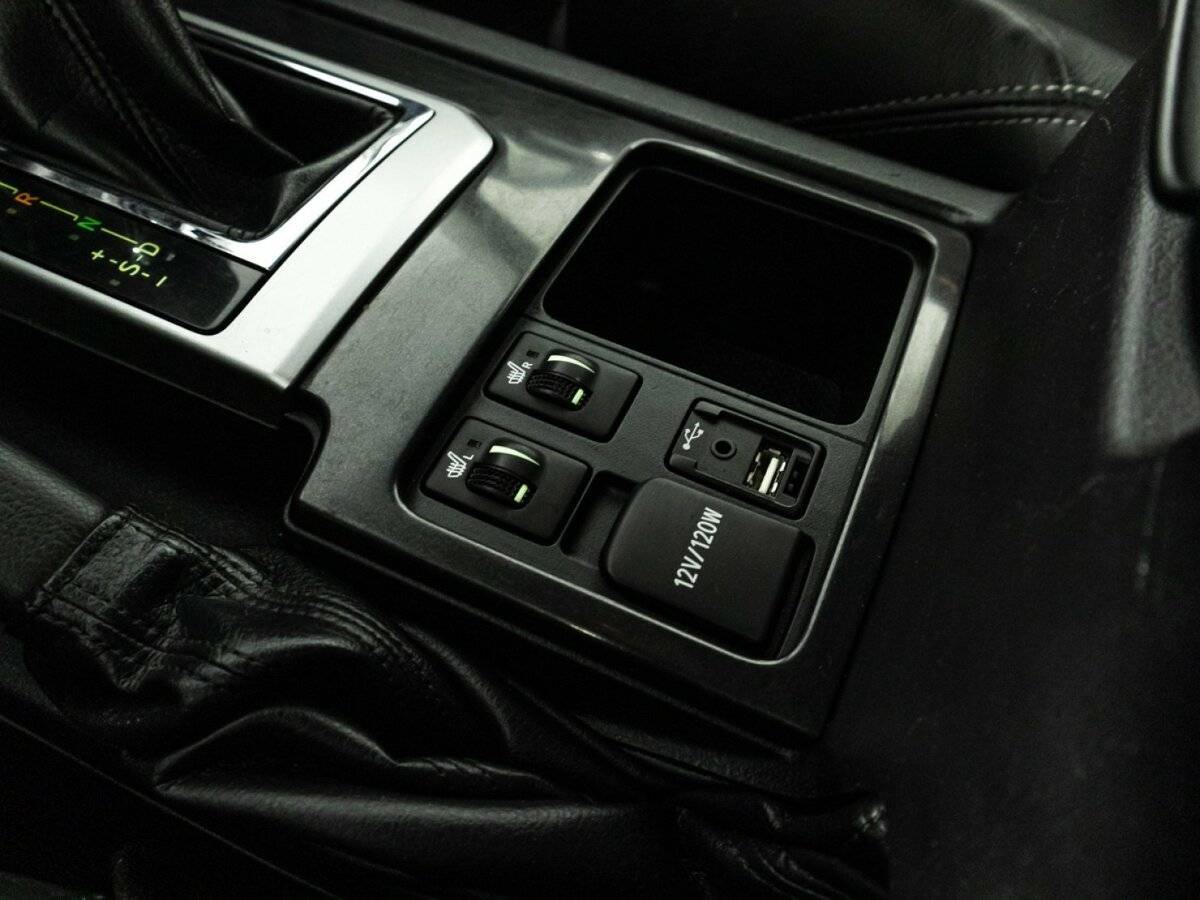 Купить Toyota Land Cruiser Prado с пробегом. Фото: #22