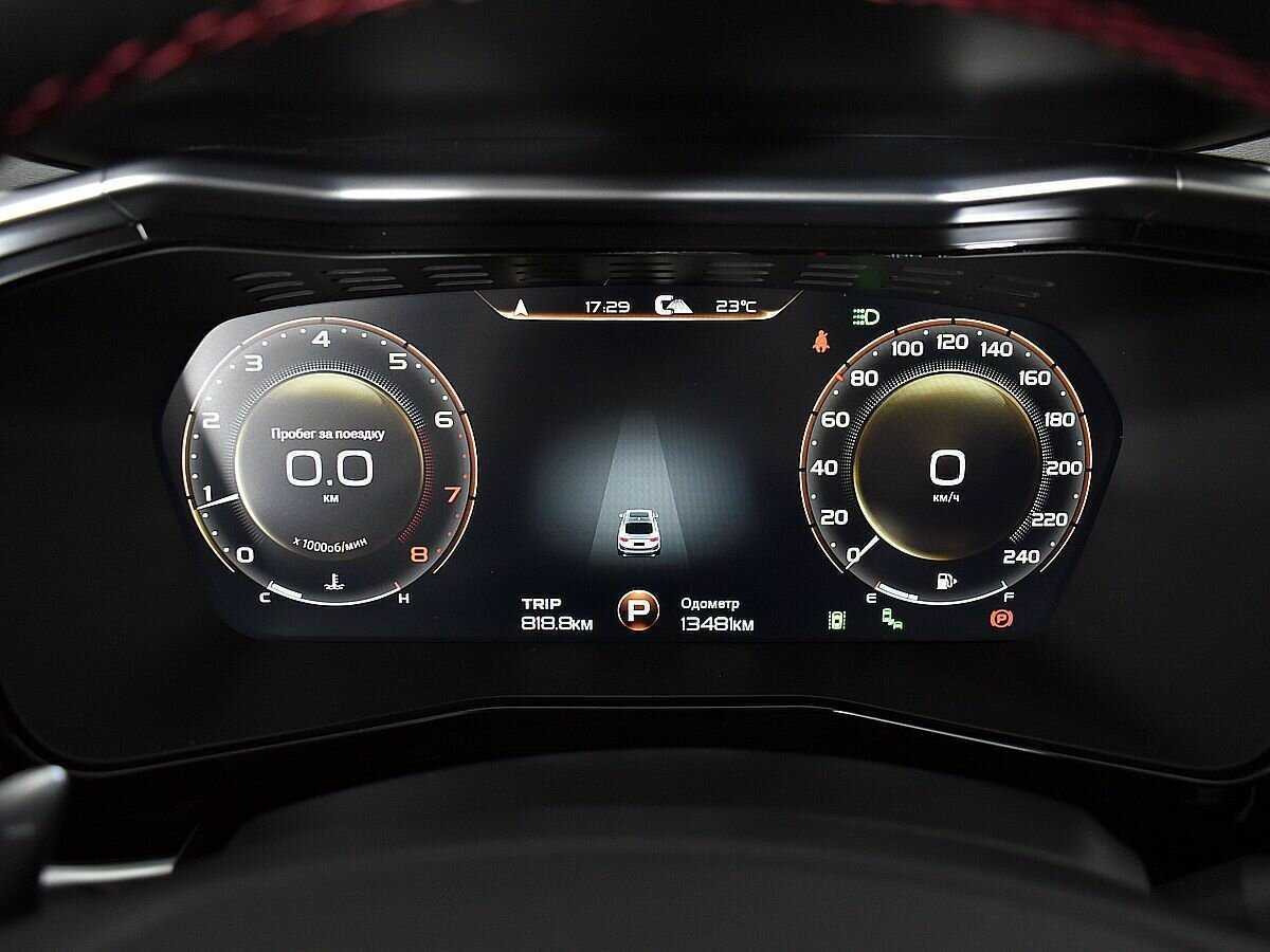 Купить Geely Tugella с пробегом. Фото: #11