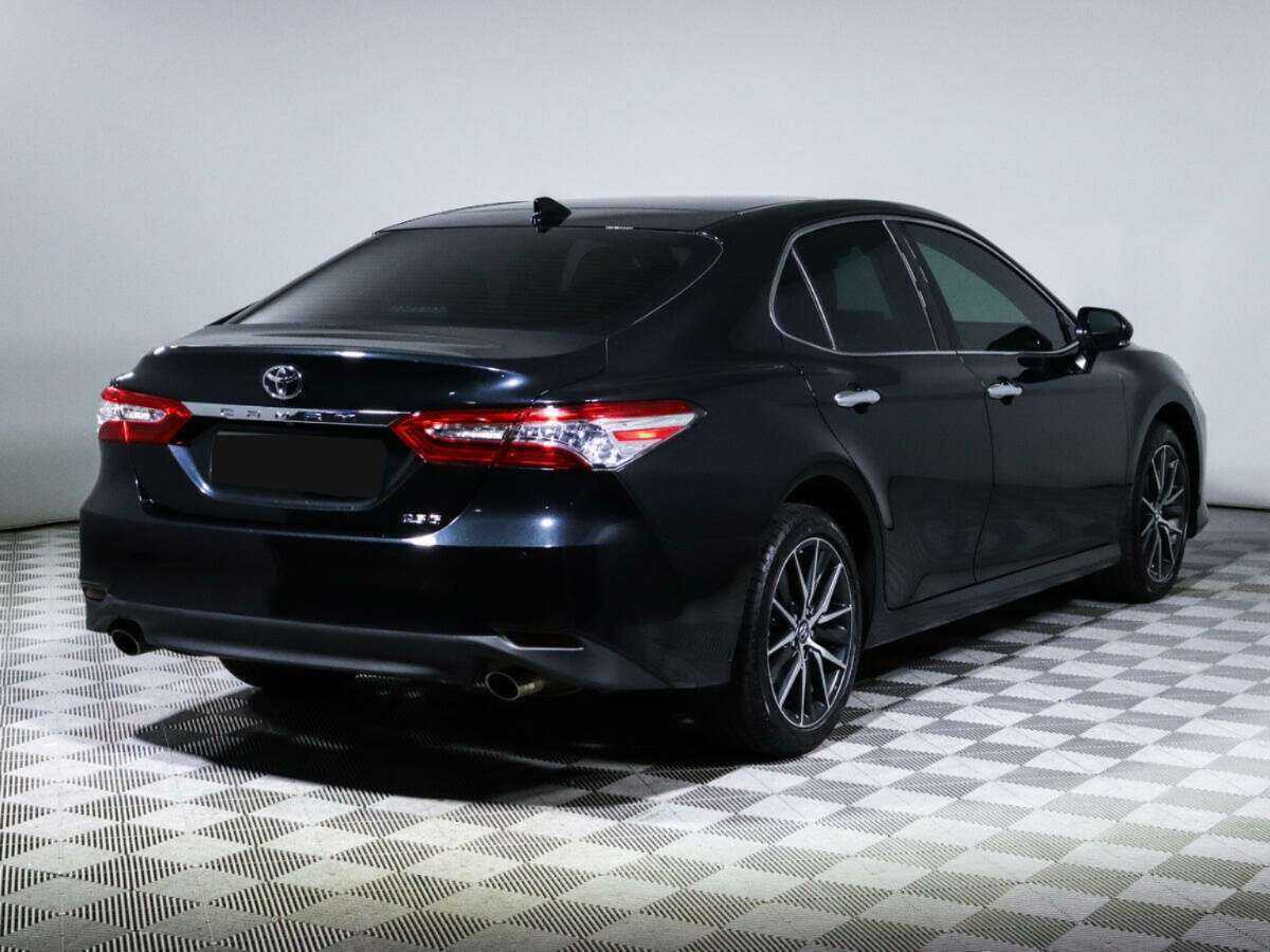 Купить Toyota Camry с пробегом. Фото: #4