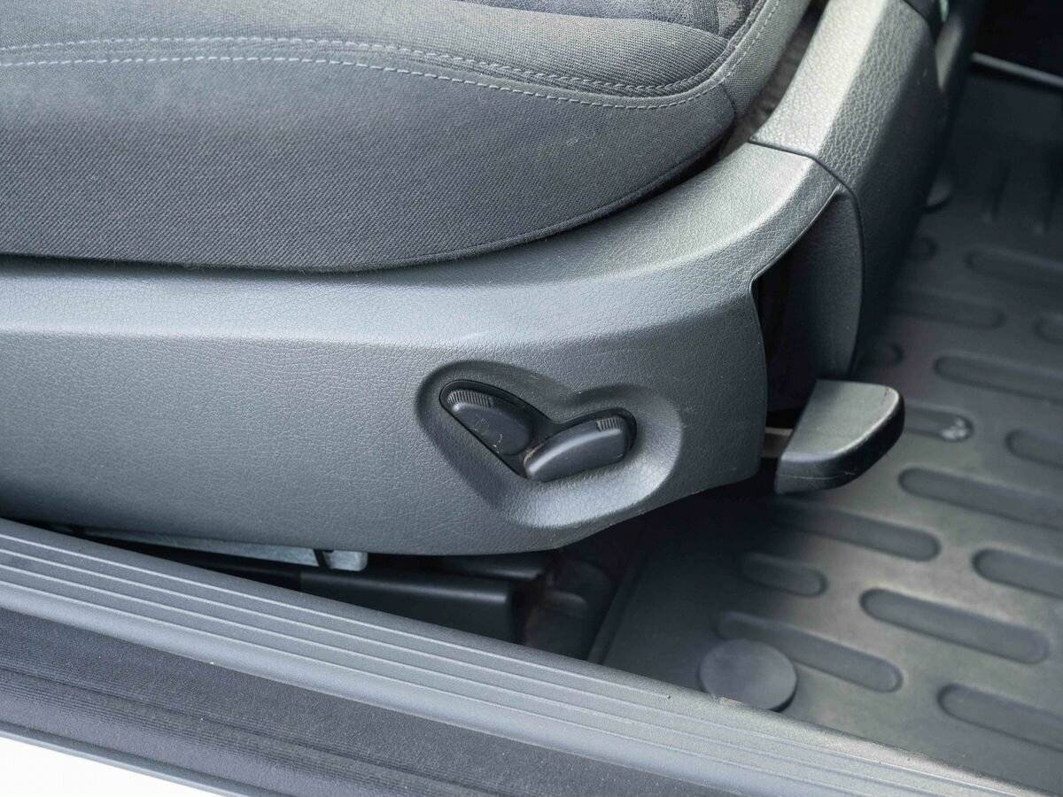 Купить Mercedes-Benz E-Класс с пробегом. Фото: #12