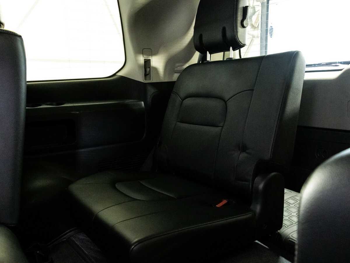 Купить Toyota Land Cruiser с пробегом. Фото: #20