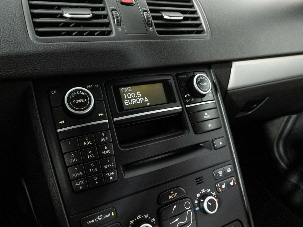 Купить Volvo XC90 с пробегом. Фото: #18
