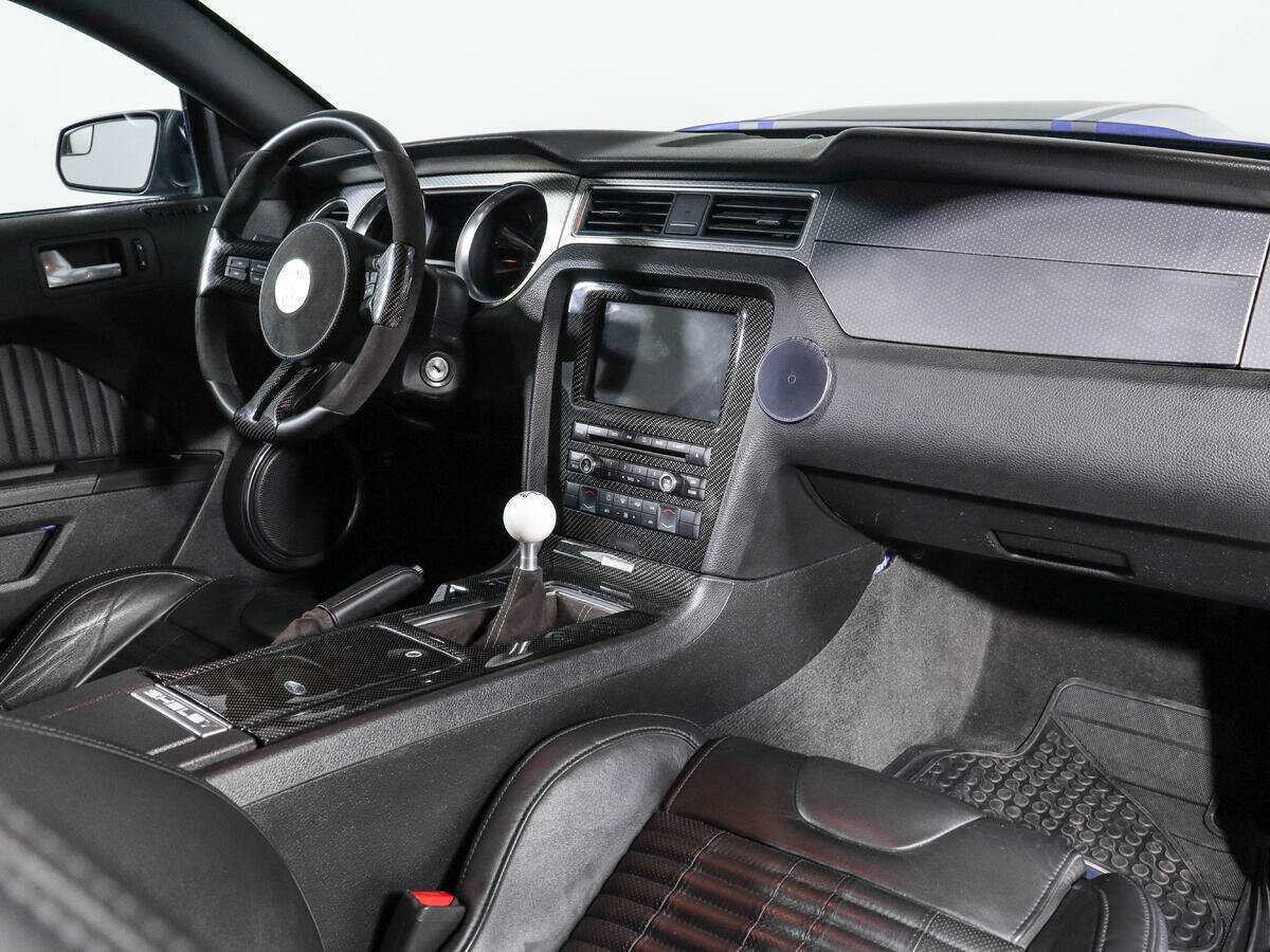 Купить Ford Mustang с пробегом. Фото: #7