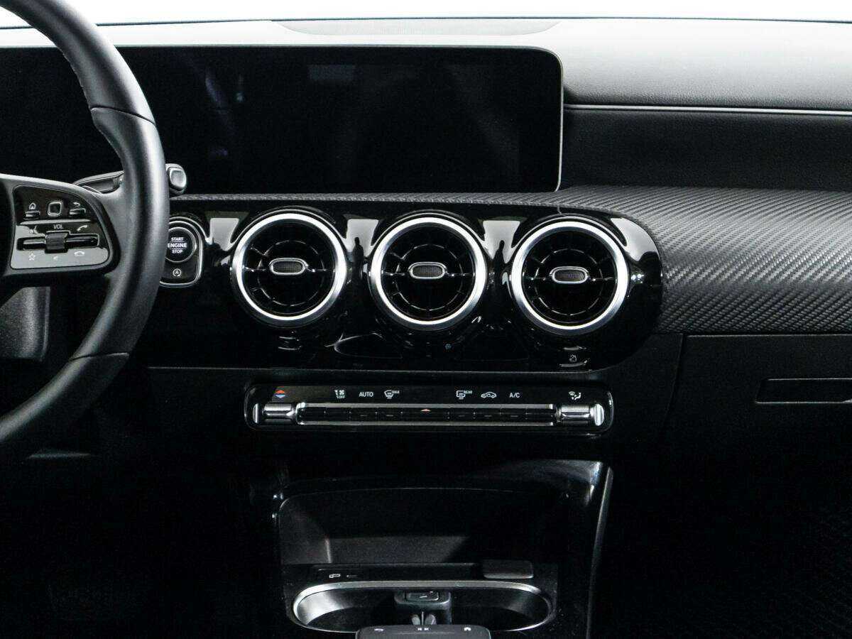 Купить Mercedes-Benz CLA с пробегом. Фото: #13