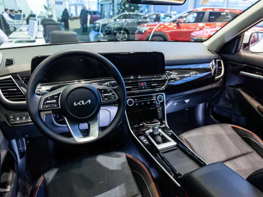 Купить Kia Seltos с пробегом. Фото: #9
