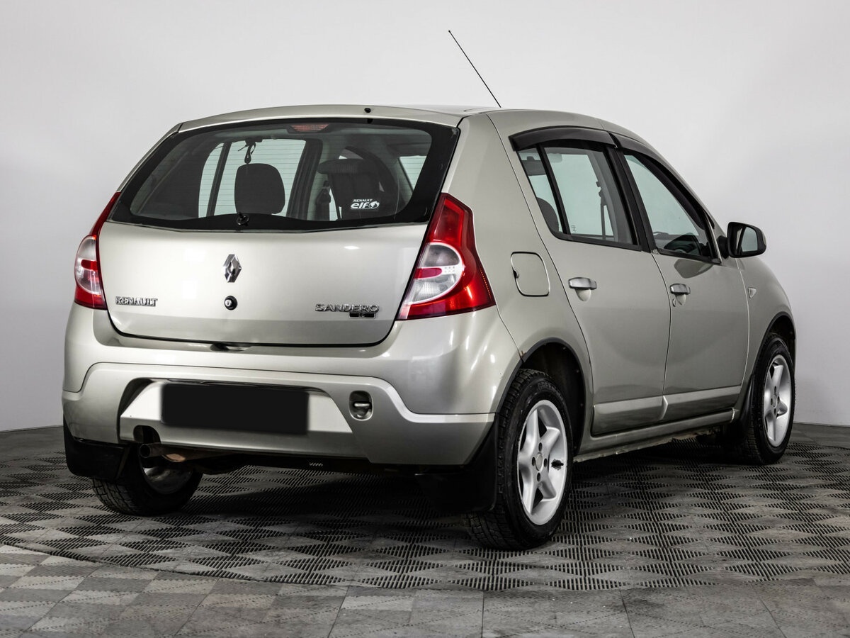 Купить Renault Sandero с пробегом. Фото: #3