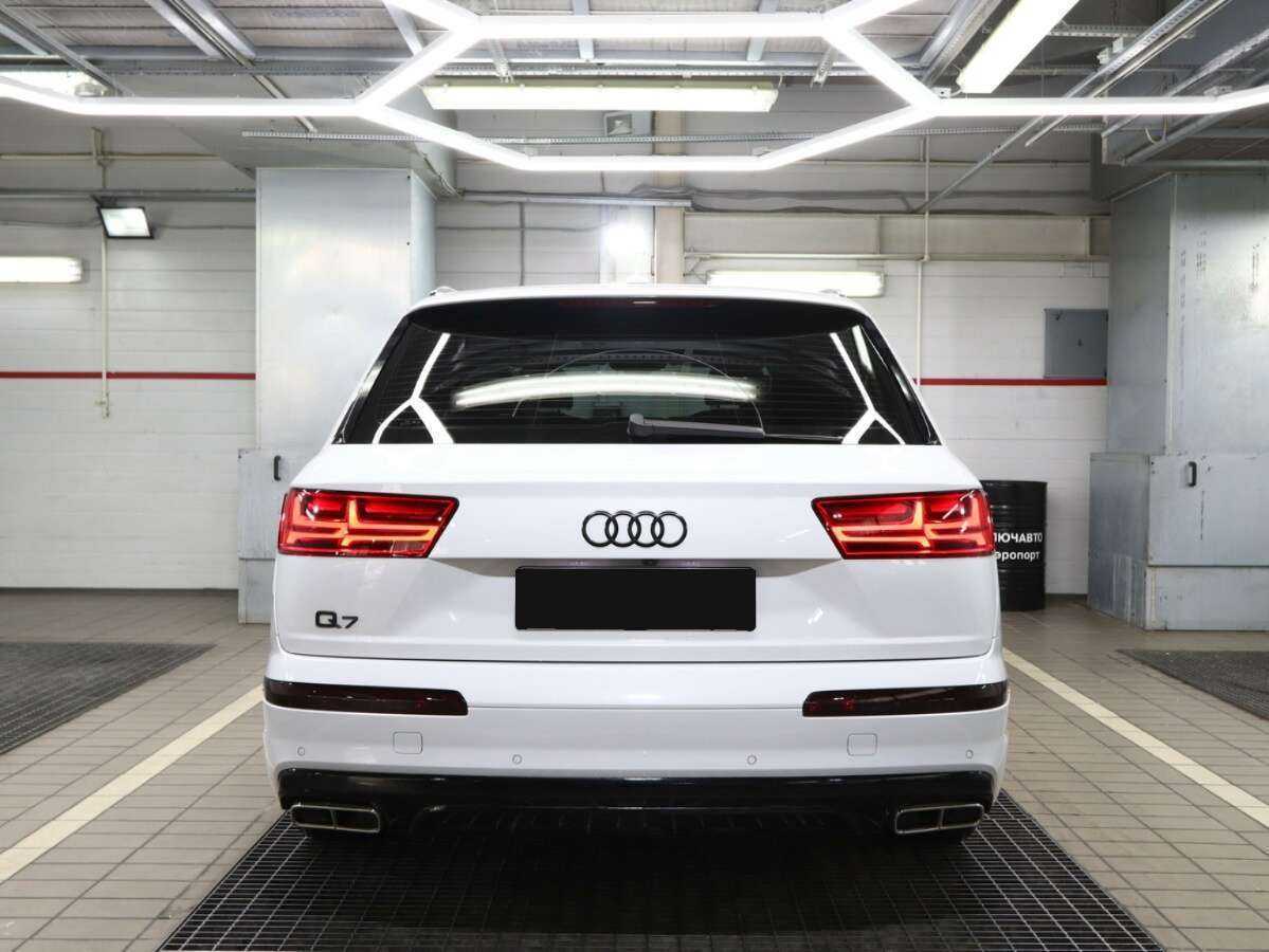 Купить Audi Q7 с пробегом. Фото: #4