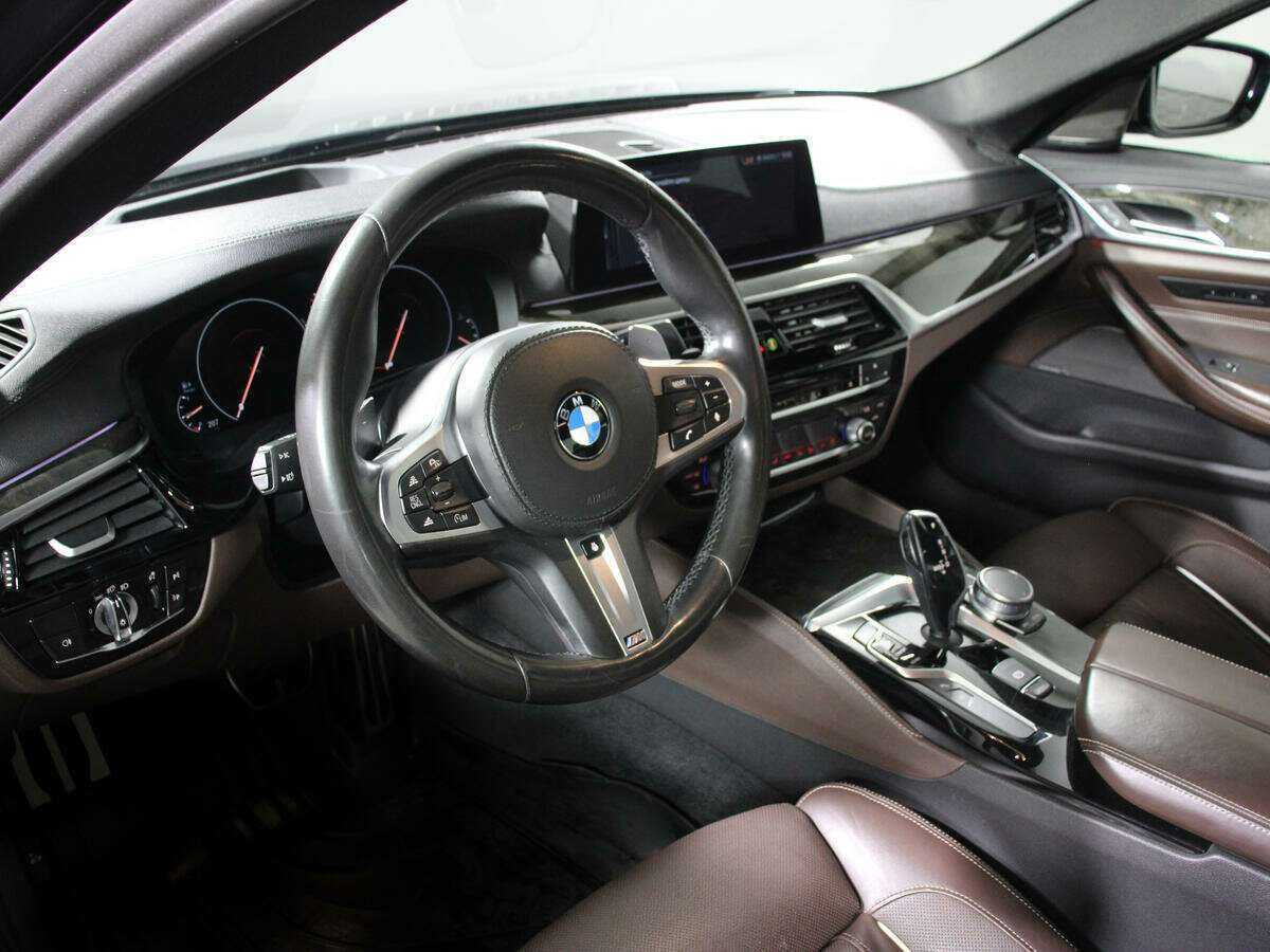 Купить BMW 5 серии с пробегом. Фото: #10