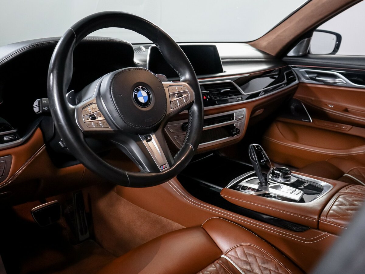 Купить BMW 7 серии с пробегом. Фото: #11