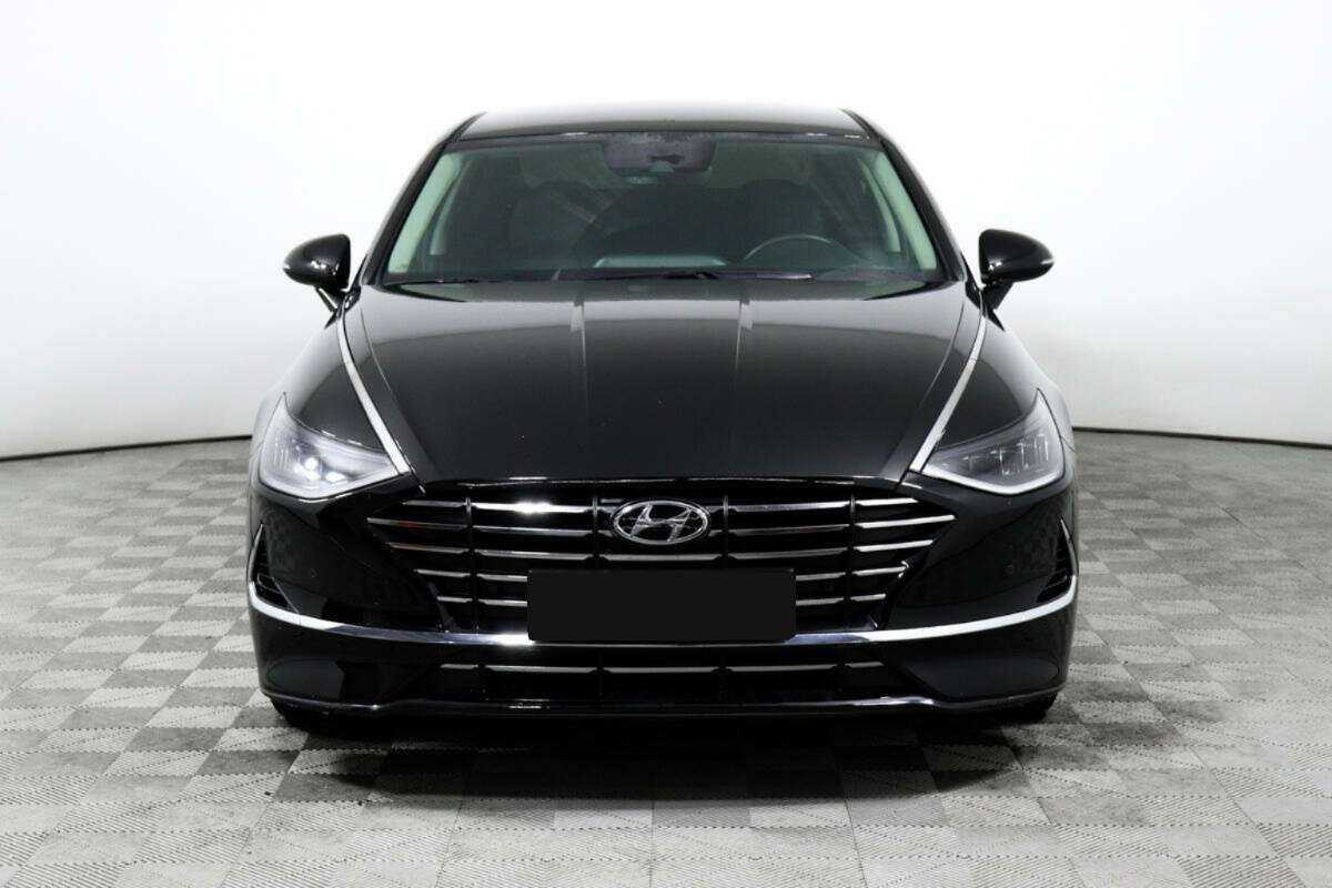 Купить Hyundai Sonata с пробегом. Посмотреть фото