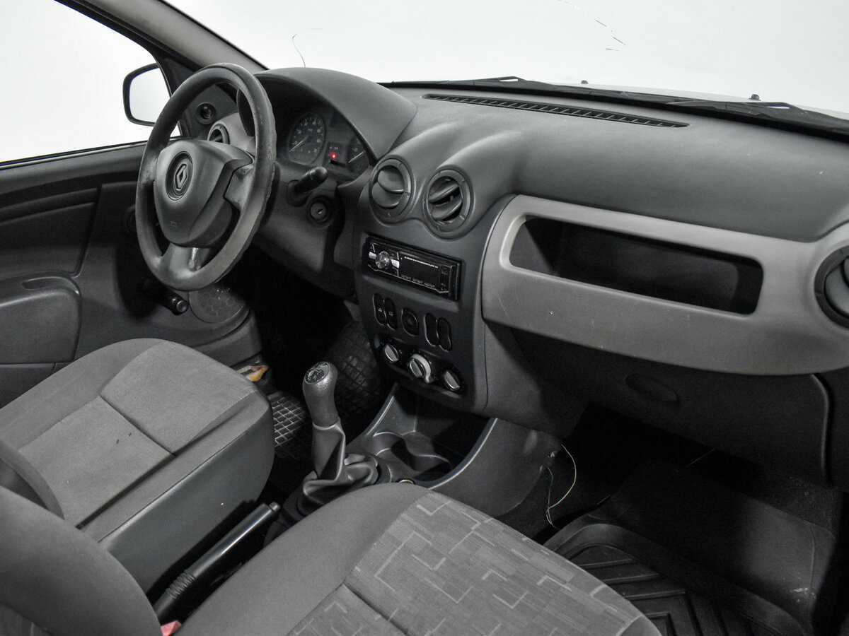 Купить Renault Sandero с пробегом. Фото: #12