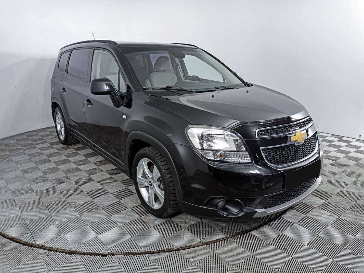 Купить Chevrolet Orlando с пробегом. Фото: #2